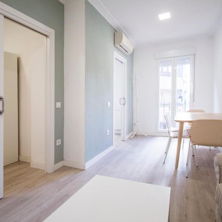 Apartamentos Tetuan Sandino Madrid Dış mekan fotoğraf