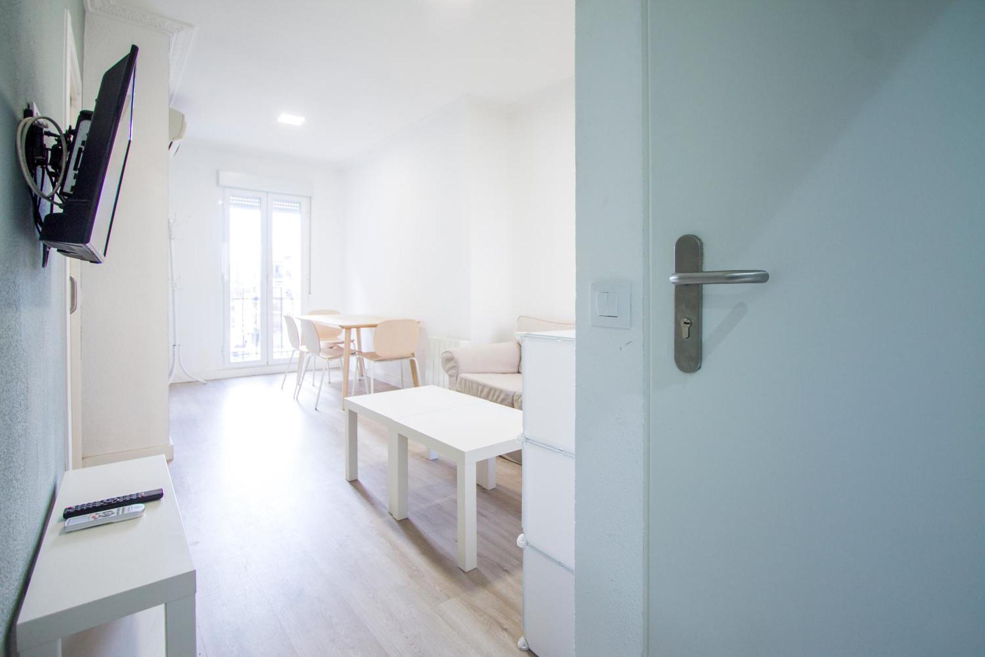 Apartamentos Tetuan Sandino Madrid Dış mekan fotoğraf