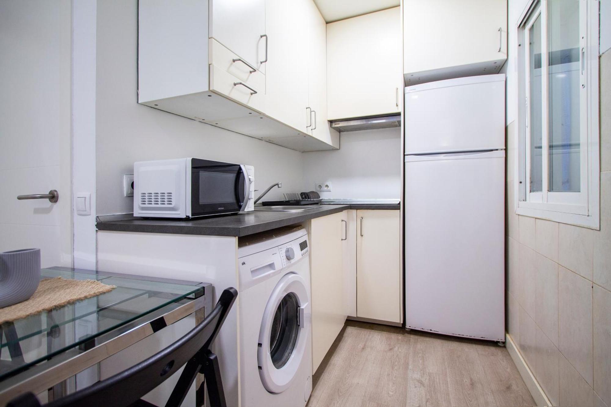 Apartamentos Tetuan Sandino Madrid Dış mekan fotoğraf