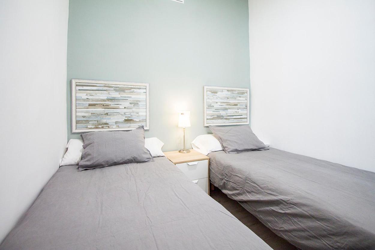Apartamentos Tetuan Sandino Madrid Dış mekan fotoğraf