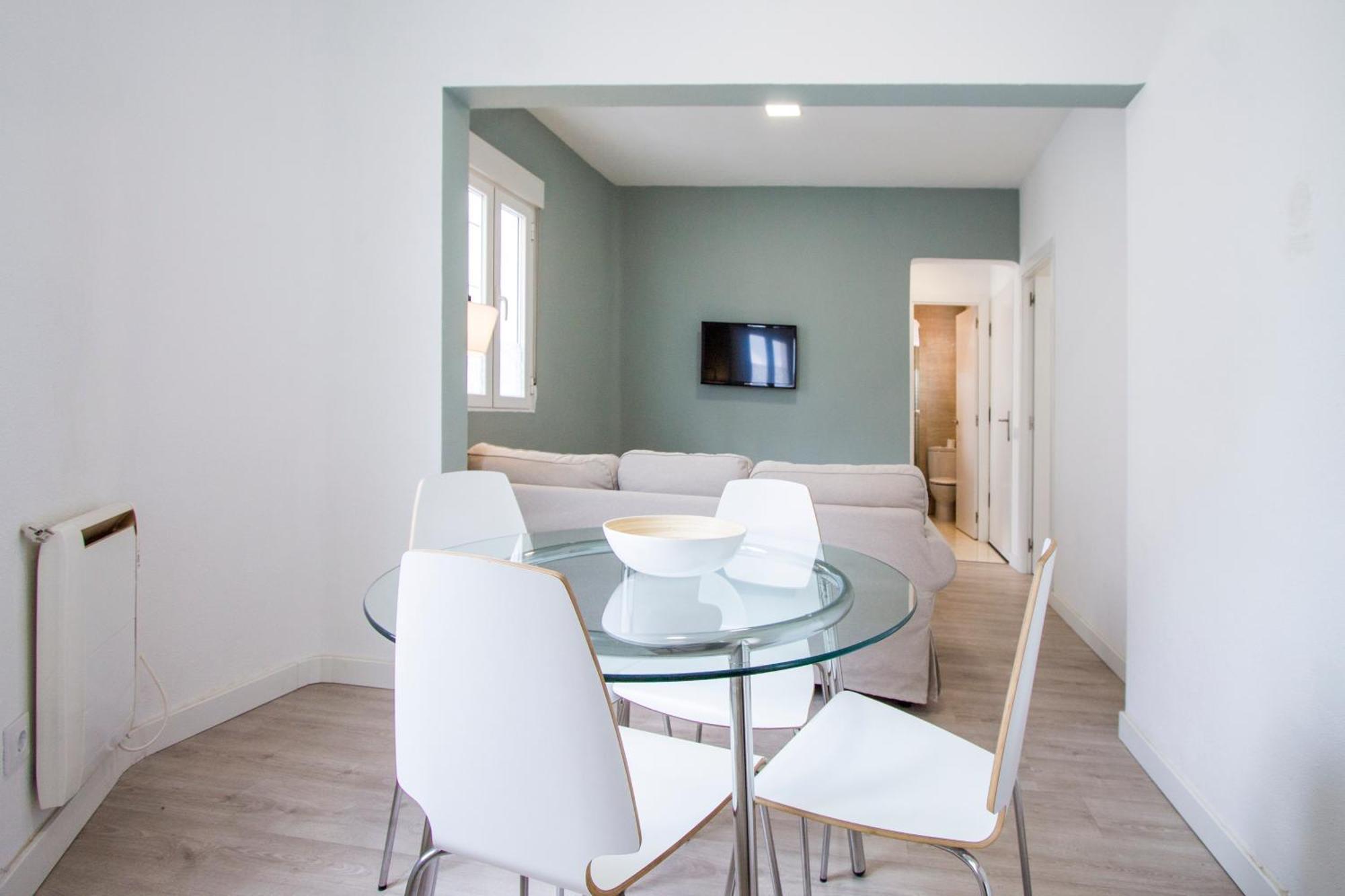 Apartamentos Tetuan Sandino Madrid Dış mekan fotoğraf