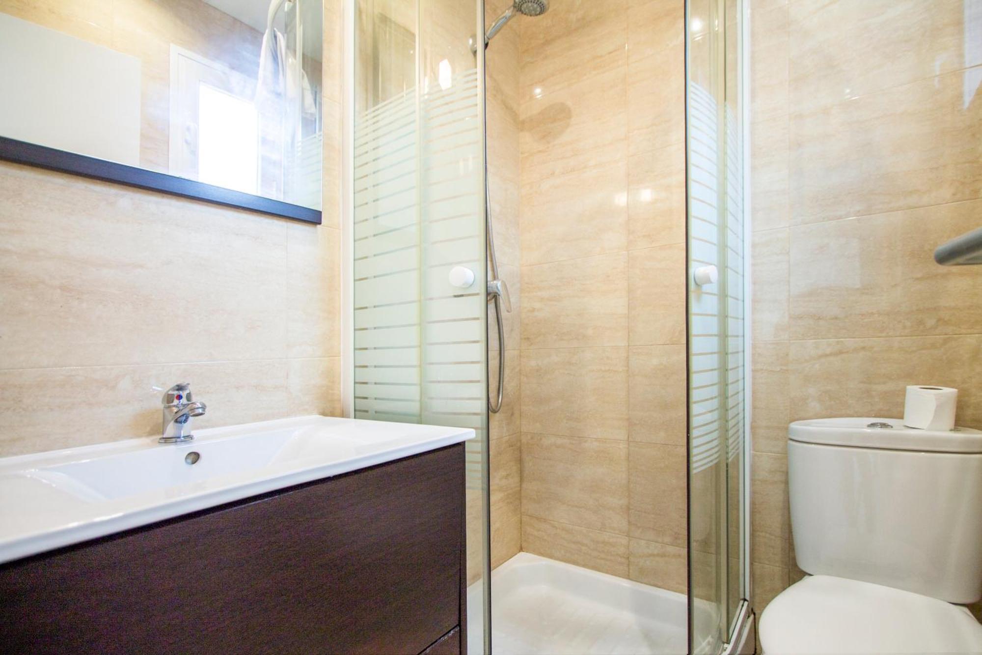 Apartamentos Tetuan Sandino Madrid Dış mekan fotoğraf